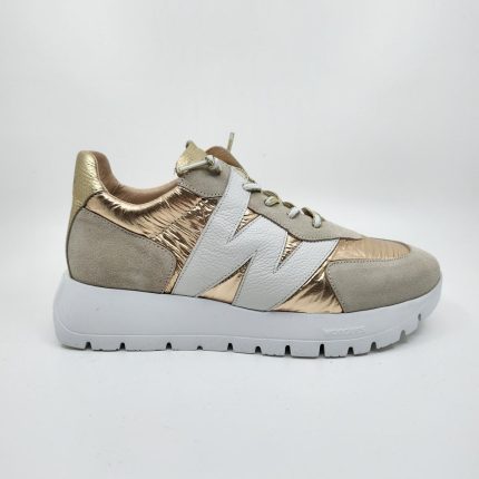 WONDERS BETLFY SNEAKER GOUD